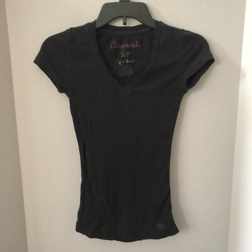 Aeropostale black tshirt